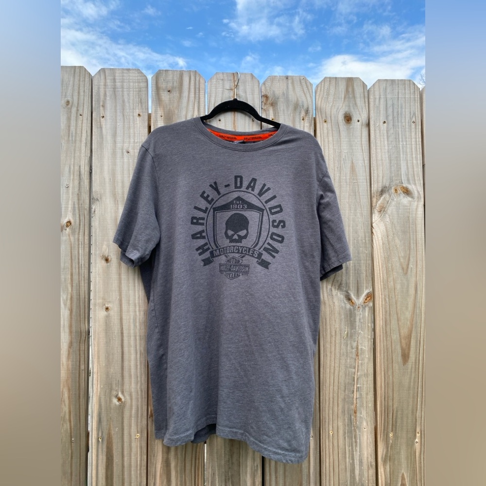 Harley Davidson Graphic Tee Shirt: Moto/Motorcycle/Grunge/Alternative/Punk